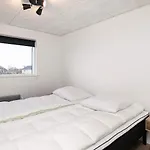 10 Person In Bogense-by Traum * Bogense
