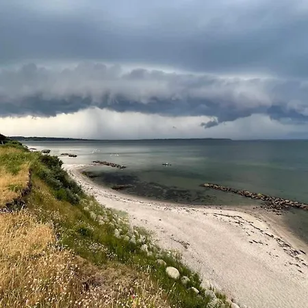 10 Person In Bogense-by Traum * Bogense